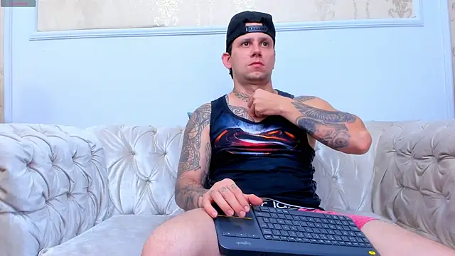 Snapshot of Scott_Clark chatting on October 17, 2025, 11:13 am Scott Clark online show from October 17, 2025, 11:13 am