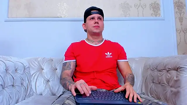 Snapshot of Scott_Clark chatting on November 12, 2025, 11:32 am Scott Clark online show from November 12, 2025, 11:32 am