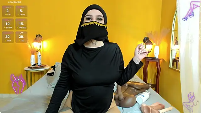 Snapshot of Hadarah_persa chatting on February 25, 2026, 10:41 pm Hadarah persa online show from February 25, 2026, 10:41 pm