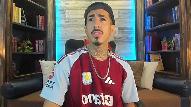 Donovan Desmond online show from October 14, 2025, 8:09 pm