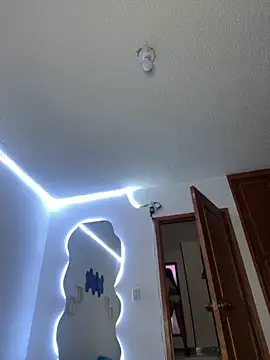 AlessiaSmith11 online show from October 26, 2025, 2:50 am