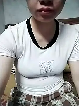 Mie rose online show from March 1, 2026, 1:35 pm