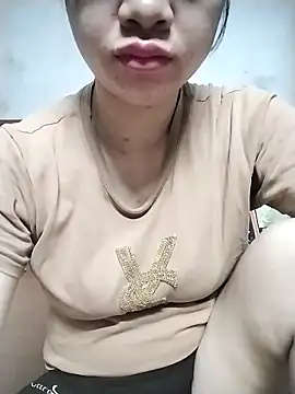 Mie rose online show from March 23, 2026, 10:14 pm