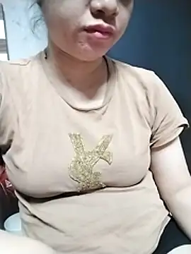 Mie rose online show from April 7, 2026, 1:55 pm