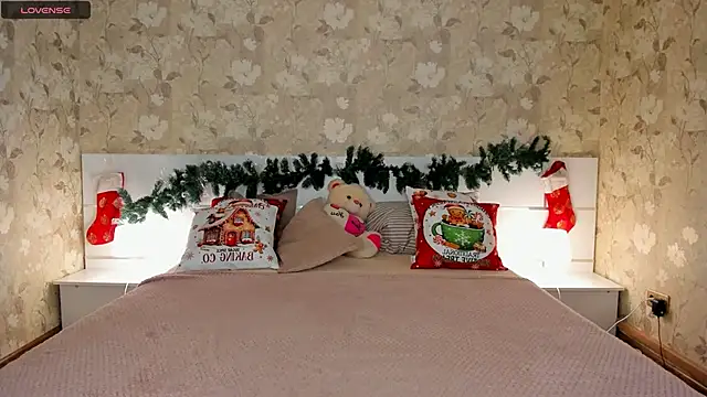 Snapshot of mishapallmer chatting on December 20, 2025, 3:13 am mishapallmer online show from December 20, 2025, 3:13 am