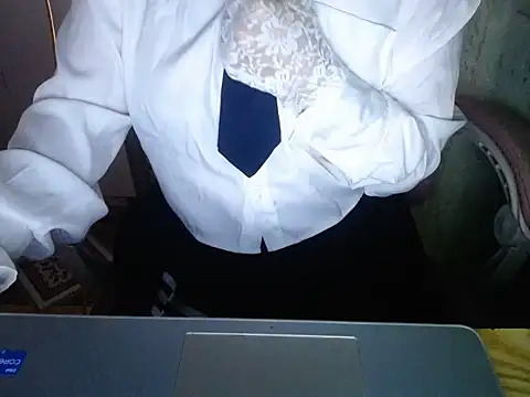 Snapshot of ahoa_Tk chatting on February 12, 2026, 5:57 am ahoa Tk online show from February 12, 2026, 5:57 am