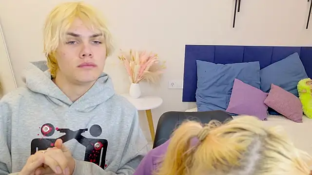 Bonnie And C1yde online show from October 1, 2025, 5:08 pm