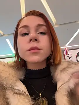 RosieSecret online show from November 13, 2025, 8:02 am