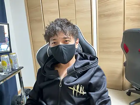 Snapshot of jiji9253 chatting on November 11, 2025, 1:22 pm jiji9253 online show from November 11, 2025, 1:22 pm