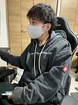 Snapshot of jiji9253 chatting on November 12, 2025, 11:43 am jiji9253 online show from November 12, 2025, 11:43 am