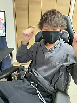 jiji9253 online show from January 17, 2026, 10:53 am