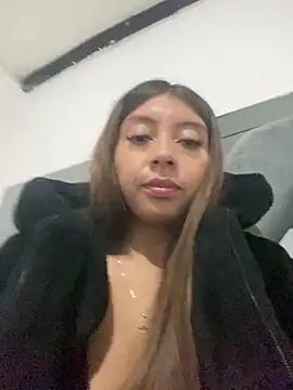 Sara-cooper2 online show from February 25, 2026, 2:43 am