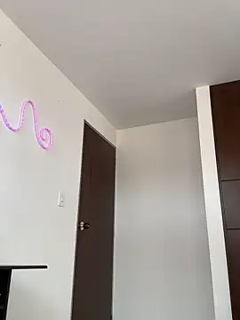 Snapshot of _Layla69_ chatting on September 19, 2025, 7:14 pm Layla69 online show from September 19, 2025, 7:14 pm