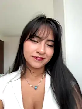 Snapshot of _Layla69_ chatting on October 1, 2025, 7:09 pm Layla69 online show from October 1, 2025, 7:09 pm