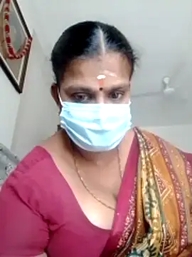 Snapshot of Tamilkeerthi chatting on February 3, 2026, 7:13 am Tamilkeerthi online show from February 3, 2026, 7:13 am