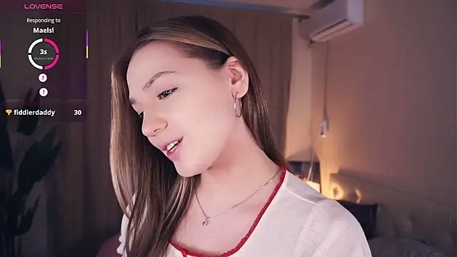 NguyetHankey online show from December 16, 2025, 6:18 am