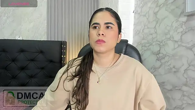 Snapshot of alicy__torres chatting on June 23, 2026, 12:25 pm alicy torres online show from June 23, 2026, 12:25 pm