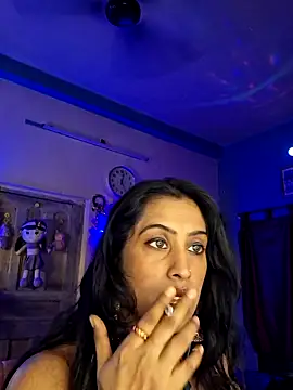 Love Beauty01 online show from March 6, 2026, 6:26 pm