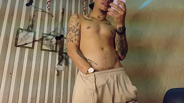 AlphaMasterXxx online show from October 19, 2025, 8:59 am