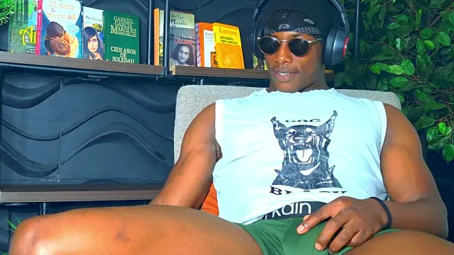 Snapshot of dalton_asher chatting on November 21, 2025, 5:55 pm dalton asher online show from November 21, 2025, 5:55 pm