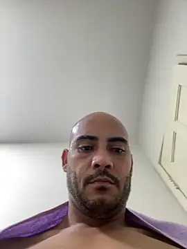 Morenocasado34liberal online show from April 3, 2026, 6:22 am