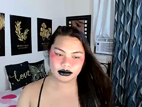 Snapshot of TSbrianaHugeCock chatting on January 6, 2026, 4:54 pm TSbrianaHugeCock online show from January 6, 2026, 4:54 pm