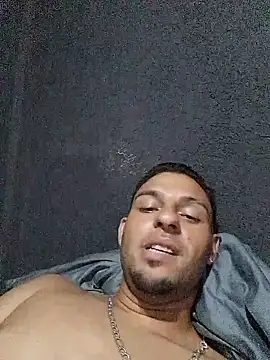 Snapshot of o-theus chatting on January 14, 2026, 6:13 pm o-theus online show from January 14, 2026, 6:13 pm