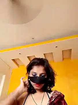 Love Foreverr12 online show from December 14, 2025, 6:19 am