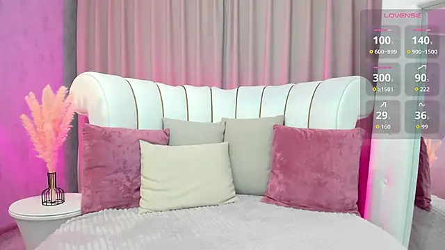 Snapshot of _Sunpuddle chatting on October 20, 2025, 11:38 pm Sunpuddle online show from October 20, 2025, 11:38 pm