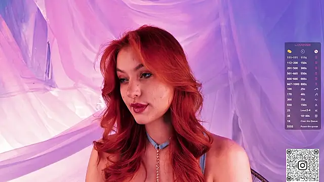 Snapshot of GildedKitten chatting on February 6, 2026, 8:01 pm GildedKitten online show from February 6, 2026, 8:01 pm