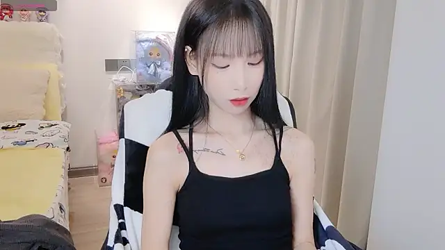 Snapshot of M-OTT_ chatting on December 19, 2025, 9:16 am M-OTT online show from December 19, 2025, 9:16 am