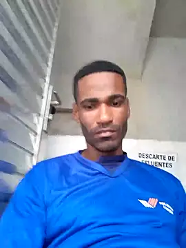 Snapshot of negrobrazil92 chatting on October 13, 2025, 1:22 pm negrobrazil92 online show from October 13, 2025, 1:22 pm