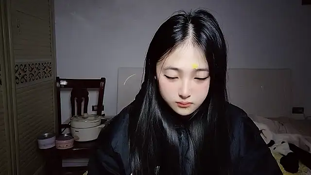 Snapshot of xxz98 chatting on January 12, 2026, 6:24 pm xxz98 online show from January 12, 2026, 6:24 pm