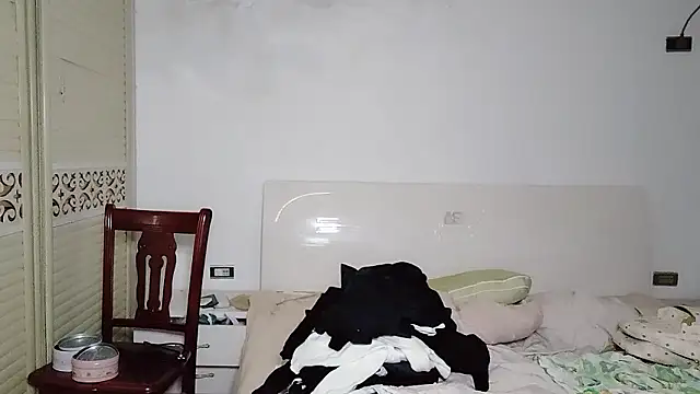 Snapshot of xxz98 chatting on January 15, 2026, 8:56 pm xxz98 online show from January 15, 2026, 8:56 pm