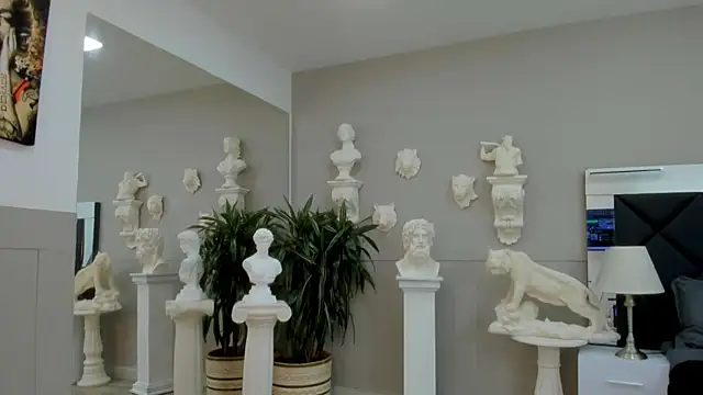 Snapshot of emilio_brandon chatting on November 21, 2025, 10:14 am emilio brandon online show from November 21, 2025, 10:14 am