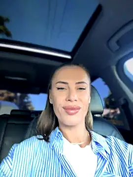 Snapshot of _JessyRey_ chatting on September 24, 2025, 5:55 am JessyRey online show from September 24, 2025, 5:55 am