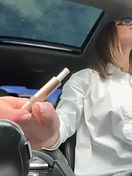 Snapshot of _JessyRey_ chatting on October 24, 2025, 10:22 am JessyRey online show from October 24, 2025, 10:22 am