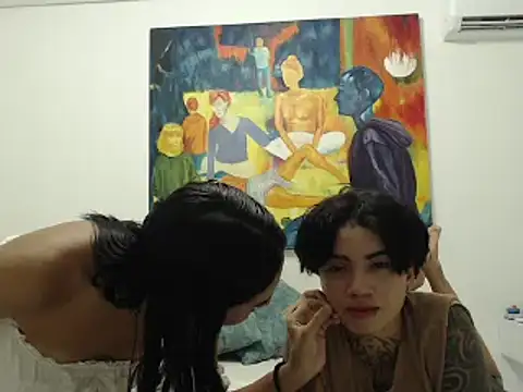 Snapshot of ParisAndVi chatting on September 10, 2025, 2:22 am ParisAndVi online show from September 10, 2025, 2:22 am