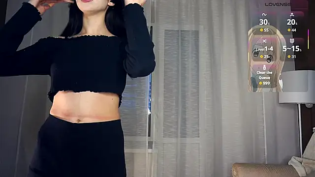 Snapshot of MalvinaKroening chatting on October 26, 2025, 4:29 am MalvinaKroening online show from October 26, 2025, 4:29 am