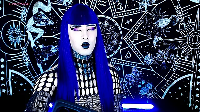 naomi satan online show from October 29, 2025, 1:41 am