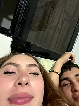 Samantha 2190 online show from December 17, 2025, 4:40 am