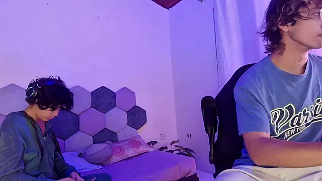 2006 tgn online show from November 15, 2025, 12:02 pm