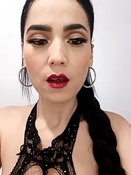 jamila zair online show from November 9, 2025, 5:22 pm