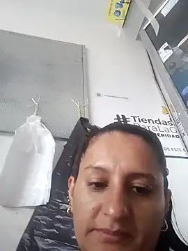 Snapshot of Titiss8921 chatting on September 10, 2025, 12:16 pm Titiss8921 online show from September 10, 2025, 12:16 pm