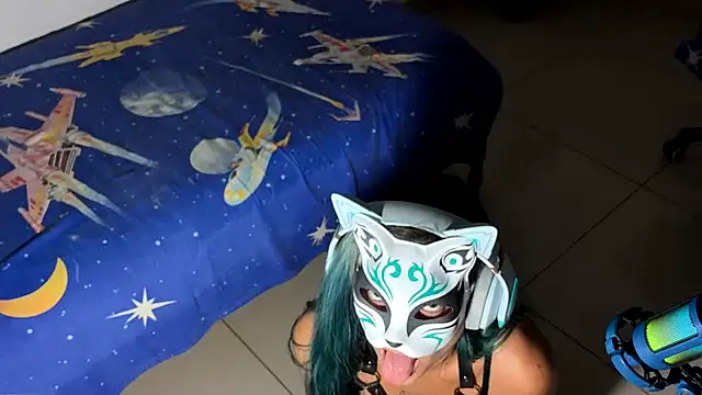 Snapshot of bluesubmissive chatting on December 4, 2025, 4:11 am bluesubmissive online show from December 4, 2025, 4:11 am