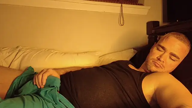 Dallasbest214 online show from October 26, 2025, 10:43 am