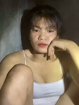 Ngoc 2k5 online show from October 4, 2025, 2:59 pm