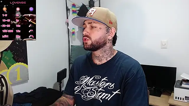 Snapshot of nicolastorres99 chatting on January 15, 2026, 2:49 am nicolastorres99 online show from January 15, 2026, 2:49 am