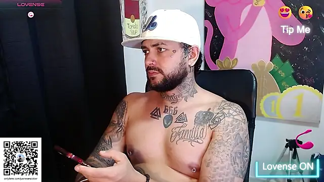 Snapshot of nicolastorres99 chatting on February 19, 2026, 3:57 am nicolastorres99 online show from February 19, 2026, 3:57 am