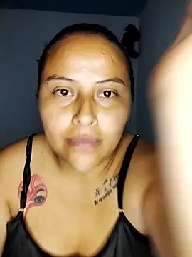 Snapshot of yelezia chatting on December 1, 2025, 3:33 am yelezia online show from December 1, 2025, 3:33 am